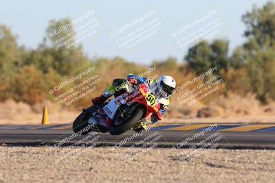 media/Dec-07-2024-CVMA (Sat) [[21c5f1ef85]]/Race 11-Amateur Supersport Open/